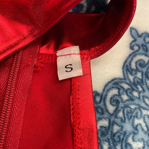 Zoya Costume (Netflix’s GLOW) - Picture 3 of 9